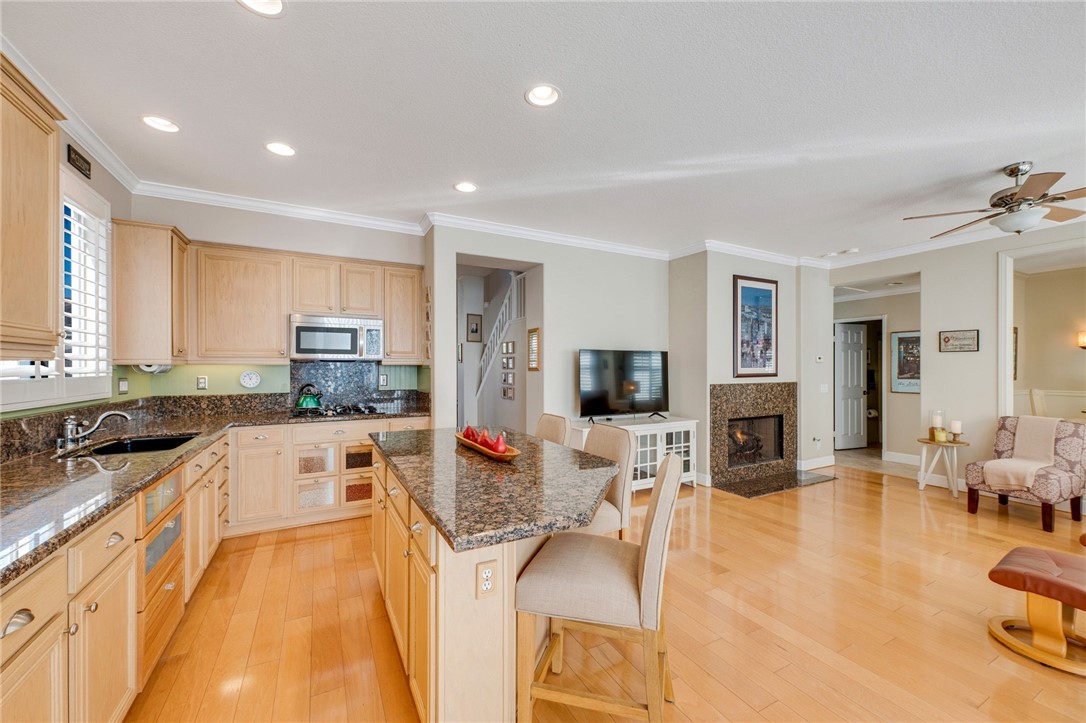 8730 E Heatherwood, Anaheim Hills CA 92808 - photo 8
