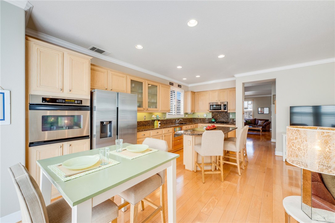 8730 E Heatherwood, Anaheim Hills CA 92808 - photo 9