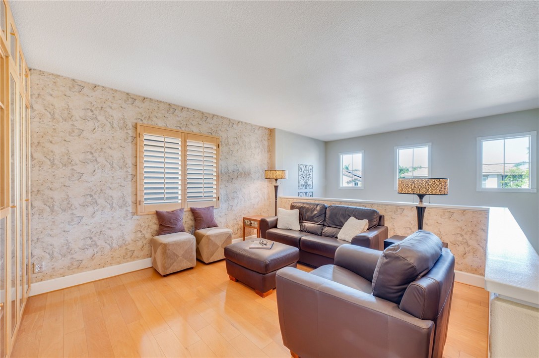 8730 E Heatherwood, Anaheim Hills CA 92808 - photo 18