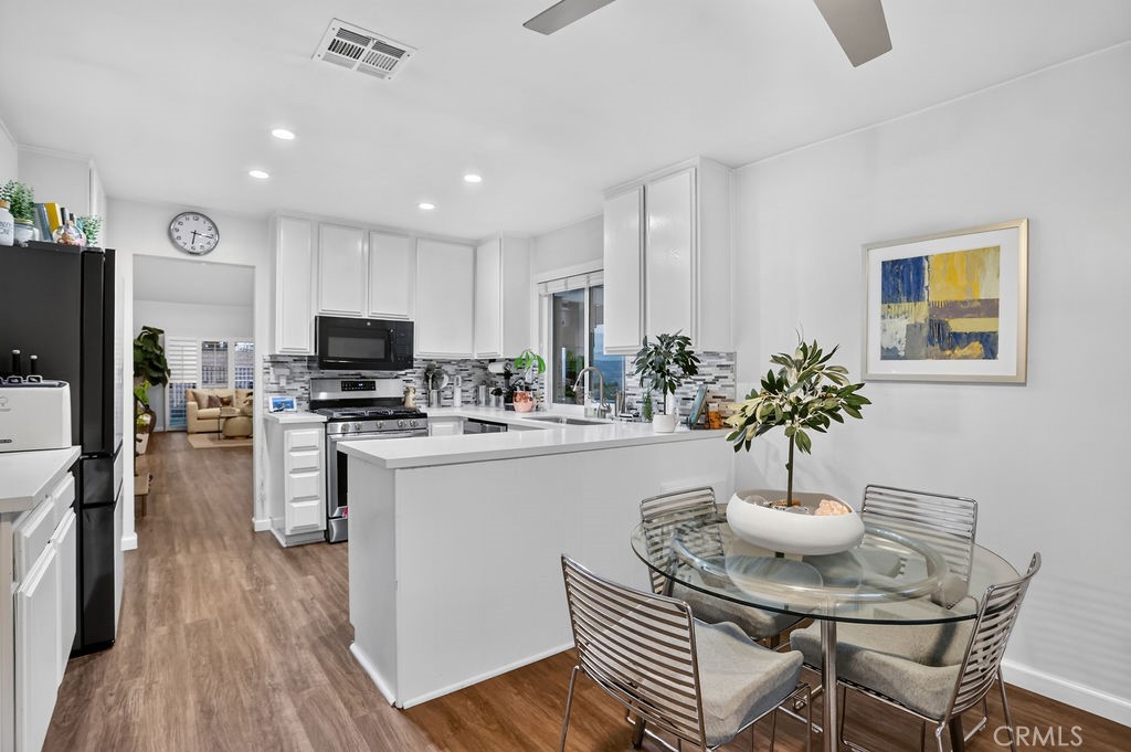881 S Trailblazer Circle, Anaheim Hills CA 92807 - photo 14