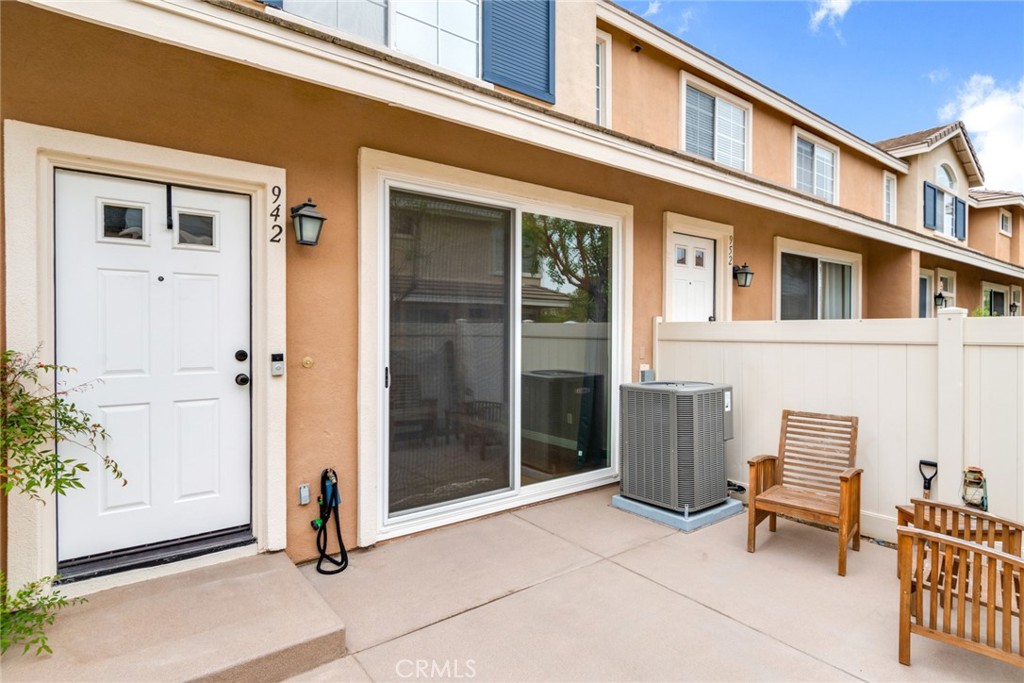942 S Ogden Court, Anaheim Hills CA 92808 - photo 1