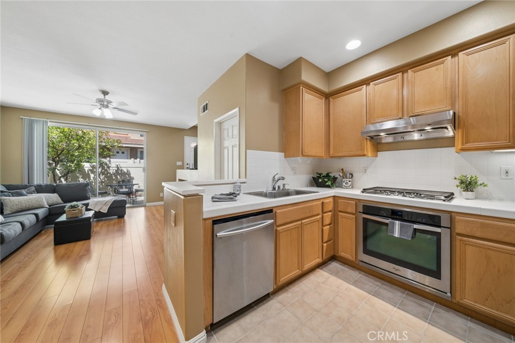 965 S Billings, Anaheim Hills CA 92808 - photo 5