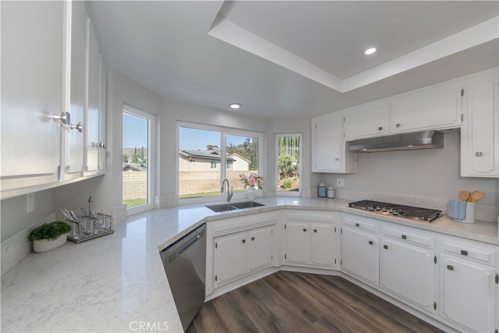 980 S Loyola, Anaheim Hills CA 92807 - photo 1