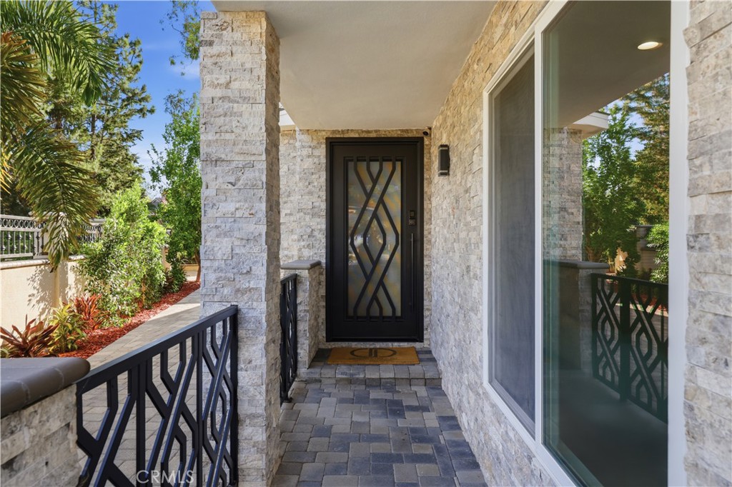 991 S Park Rim Circle, Anaheim Hills CA 92807 - photo 4