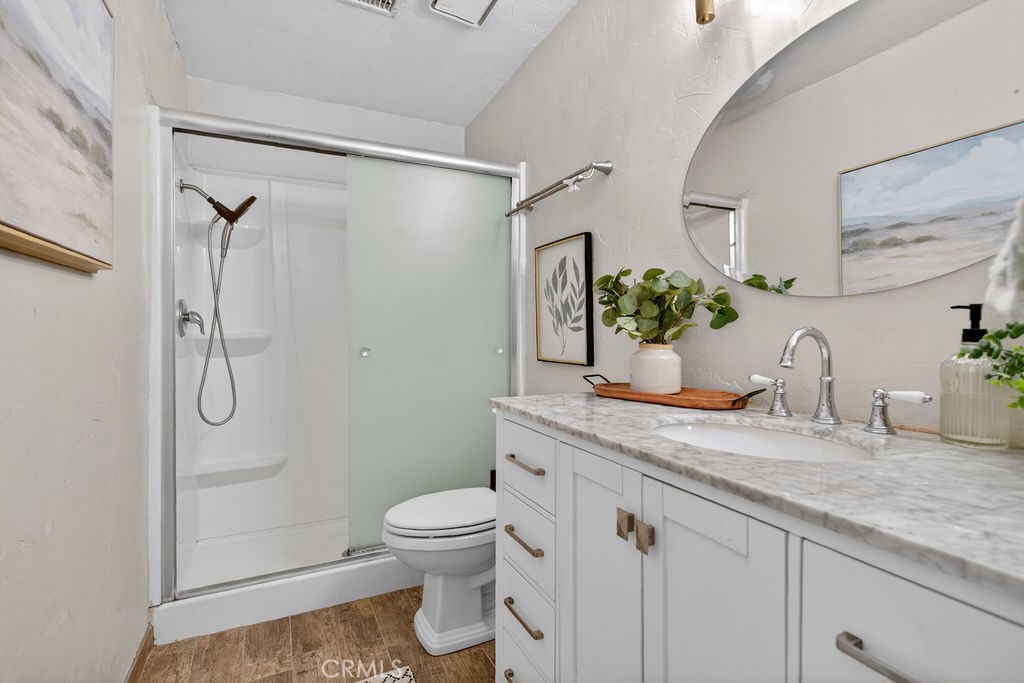 1000 S Citron 9, Anaheim CA 92805 - photo 13
