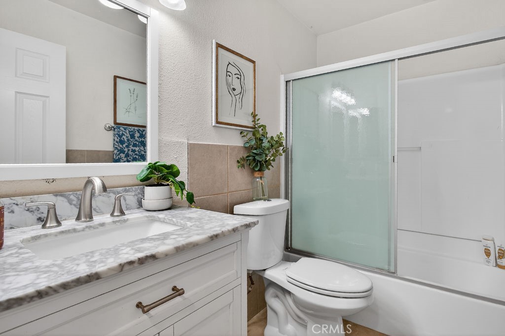1000 S Citron 9, Anaheim CA 92805 - photo 15