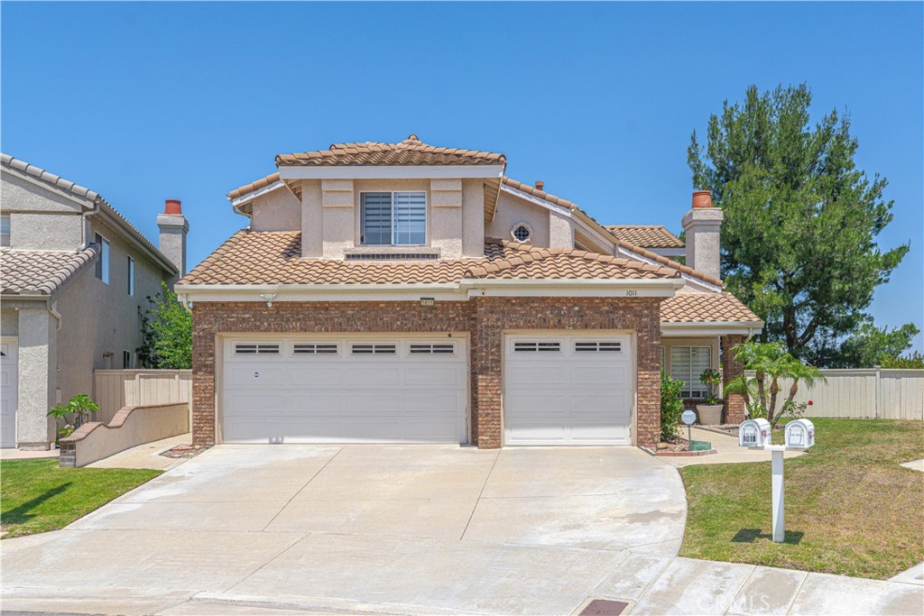 1011 S Mountcrest Court, Anaheim CA 92808 - photo 1