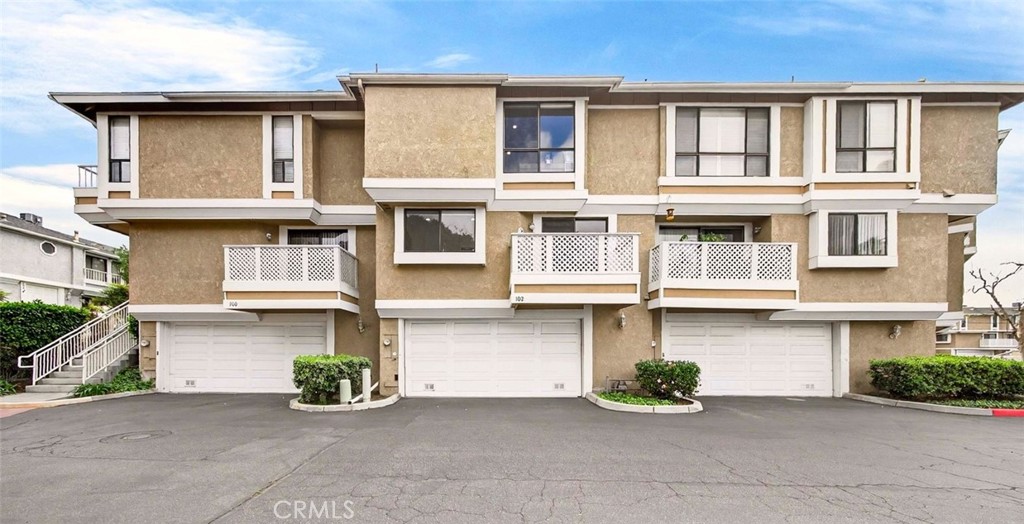 102 S Seneca CI2, Anaheim CA 92805 - photo 1