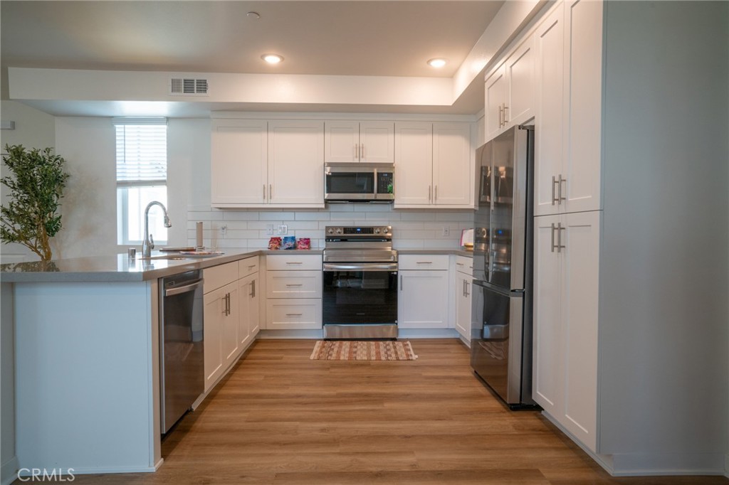 1024 W Romneya Drive, Anaheim CA 92801 - photo 9
