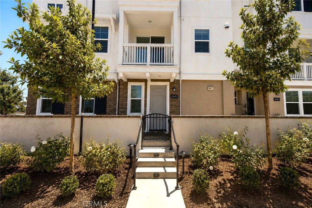 1030 N Anaheim, Anaheim CA 92801 - photo 2