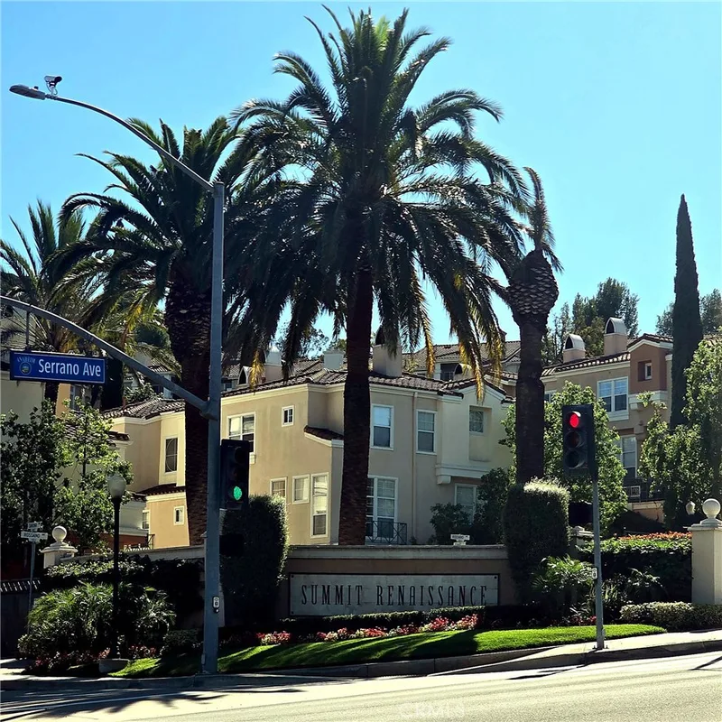 1071 S Volterra, Anaheim