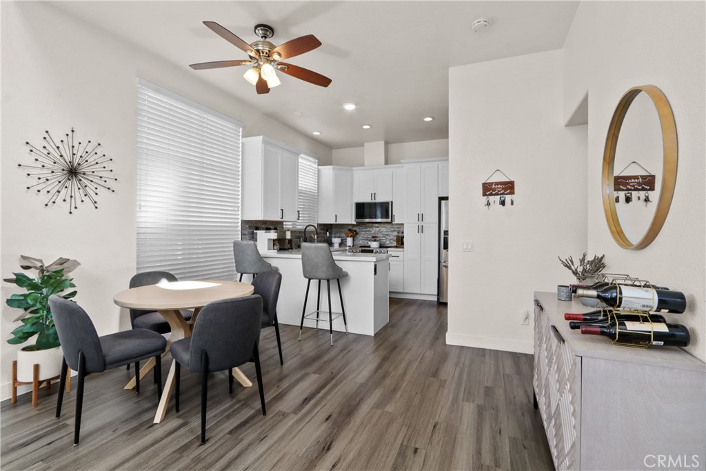 1071 S Volterra, Anaheim CA 92808 - photo 10