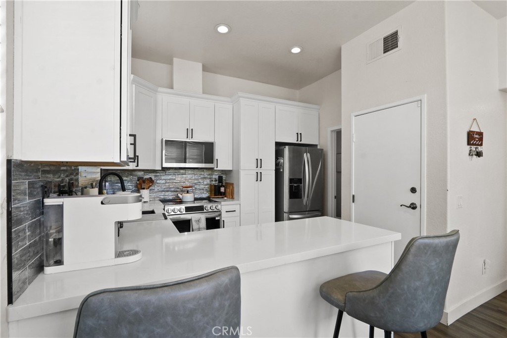 1071 S Volterra, Anaheim CA 92808 - photo 14