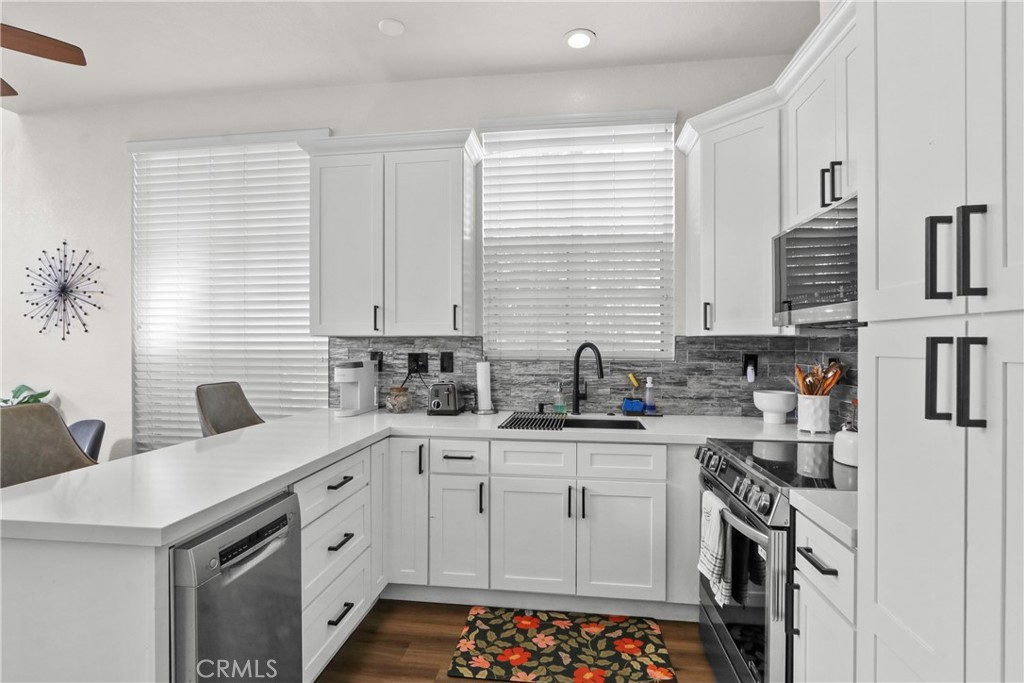 1071 S Volterra, Anaheim CA 92808 - photo 15