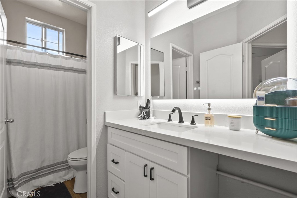 1071 S Volterra, Anaheim CA 92808 - photo 22