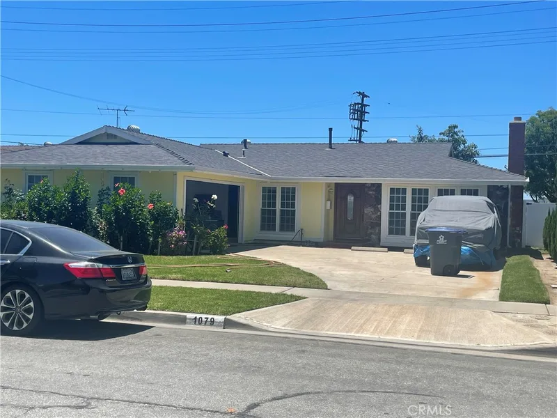 1079 S Clifpark Circle, Anaheim, CA 92805