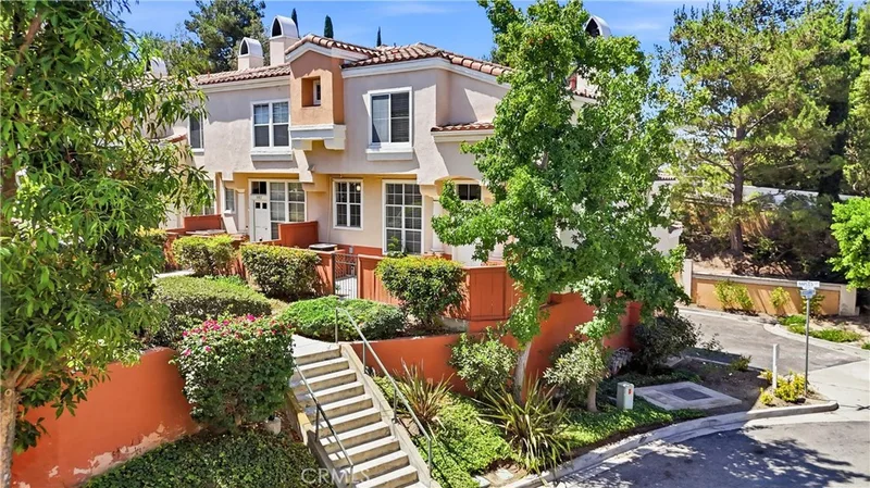 1080 South Rossano Way, Anaheim