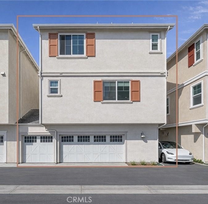 3 car garage - 1090 North Anaheim Boulevard 1, Anaheim CA 92801 - photo 1