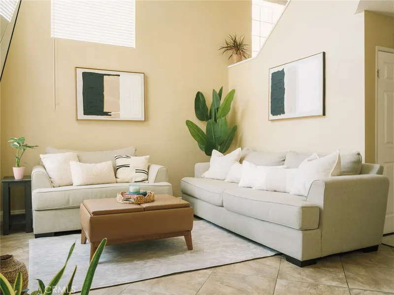 1093 S Sundance, Anaheim, CA 92808