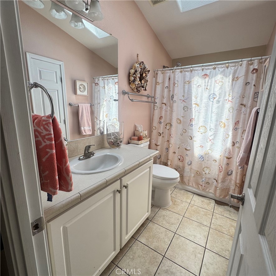 11 Pine Via, Anaheim CA 92801 - photo 20
