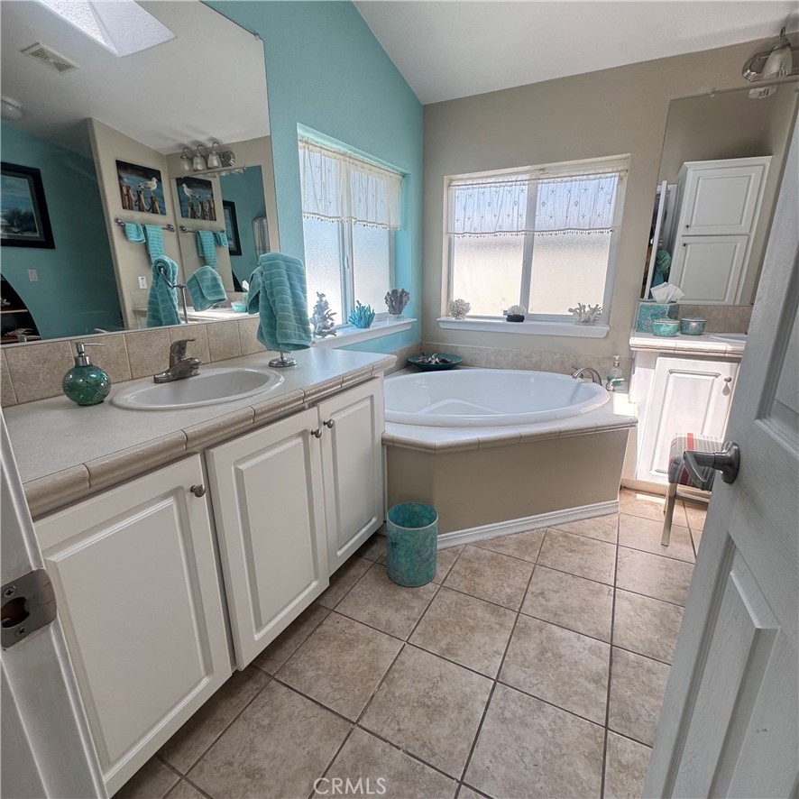 11 Pine Via, Anaheim CA 92801 - photo 21