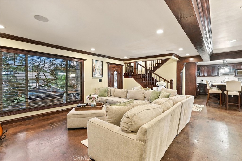 110 S Francisco, Anaheim CA 92807 - photo 6