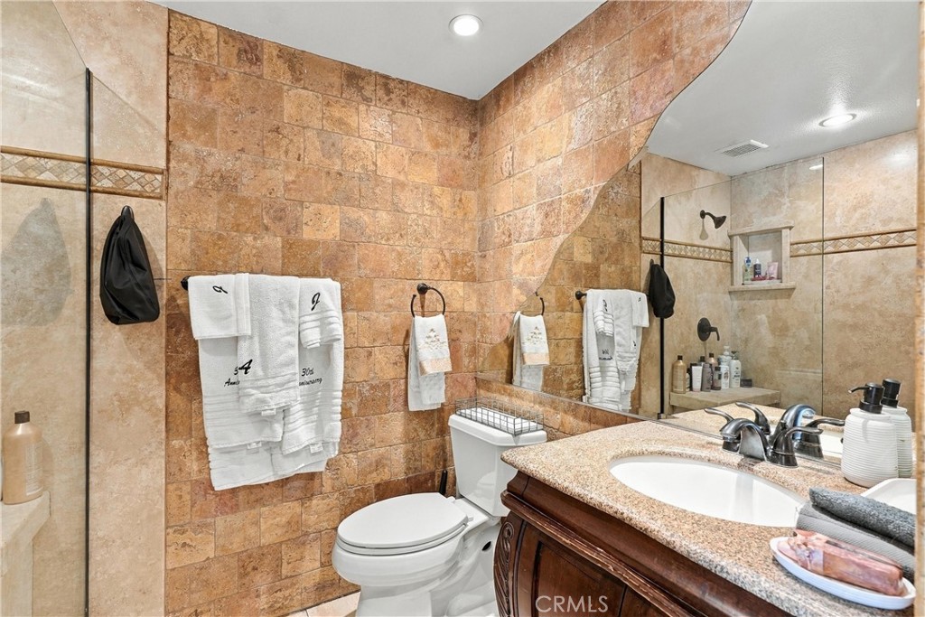 110 S Francisco, Anaheim CA 92807 - photo 21