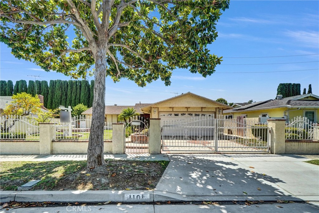 1101 S Clifpark Circle, Anaheim CA 92805 - photo 1