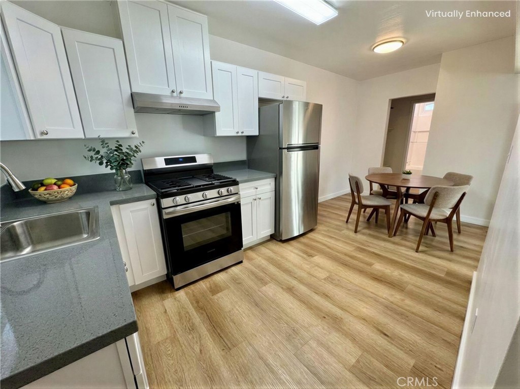 1114 N Mayfair B, Anaheim CA 92801 - photo 4
