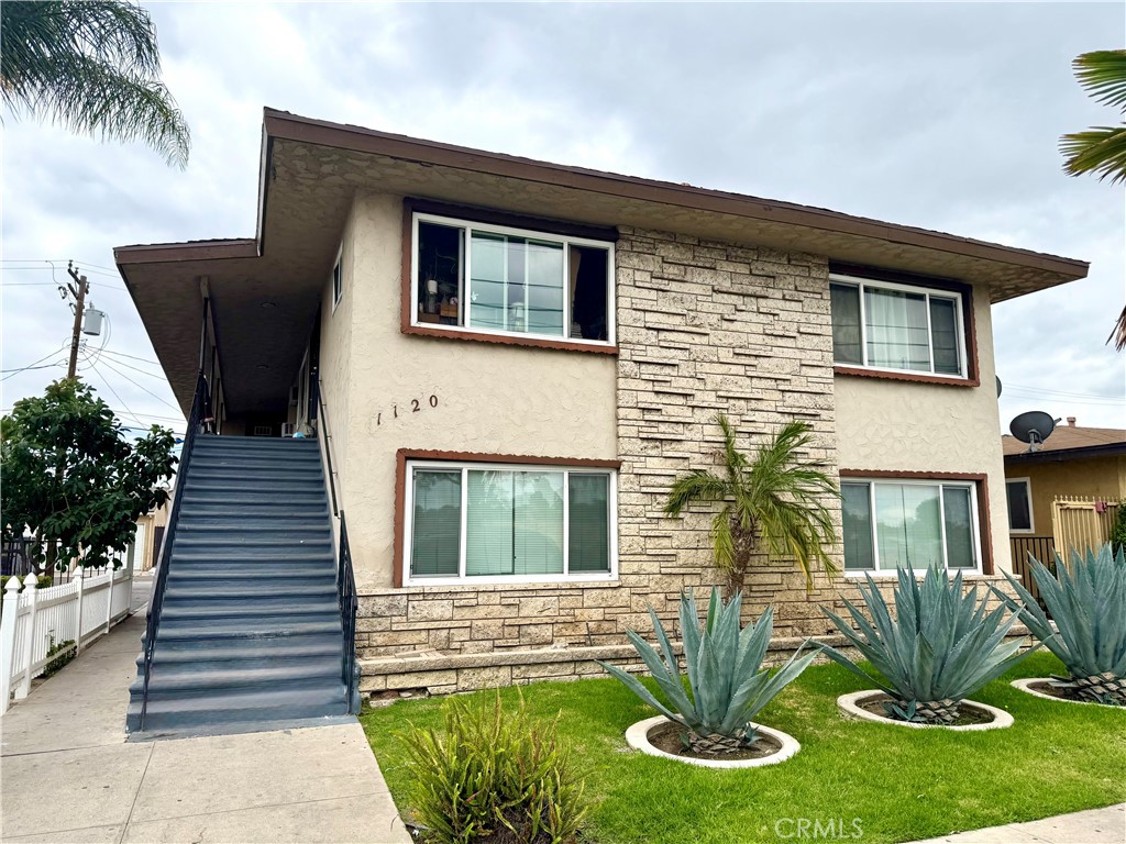 1120 N East Street, Anaheim CA 92805 - photo 1