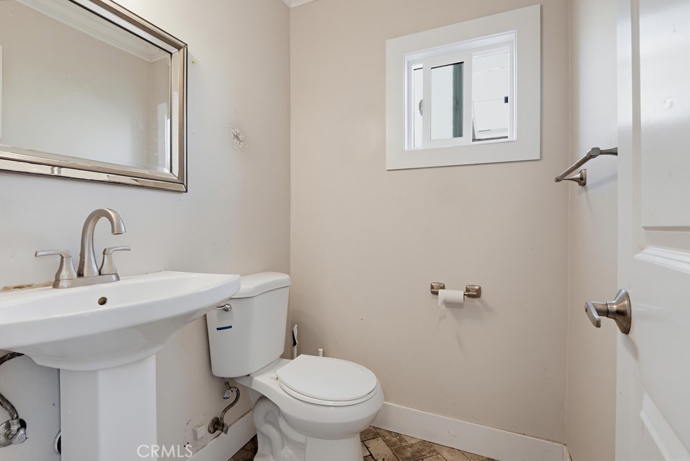 113 W Wilken Way, Anaheim CA 92802 - photo 18