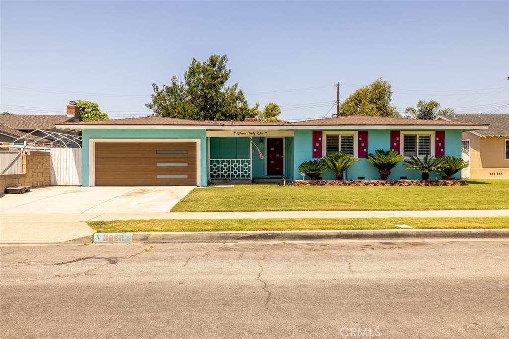 Front view - 1131 N Whittier Street, Anaheim CA 92806 - photo 1