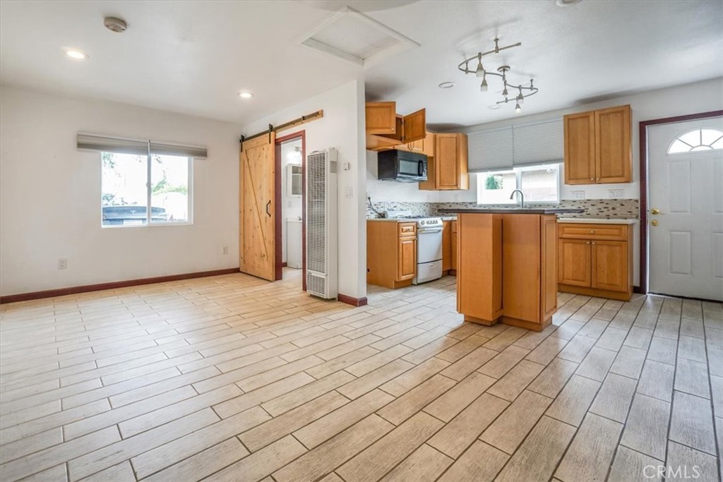 1140 N Louise Drive B, Anaheim CA 92805 - photo 1