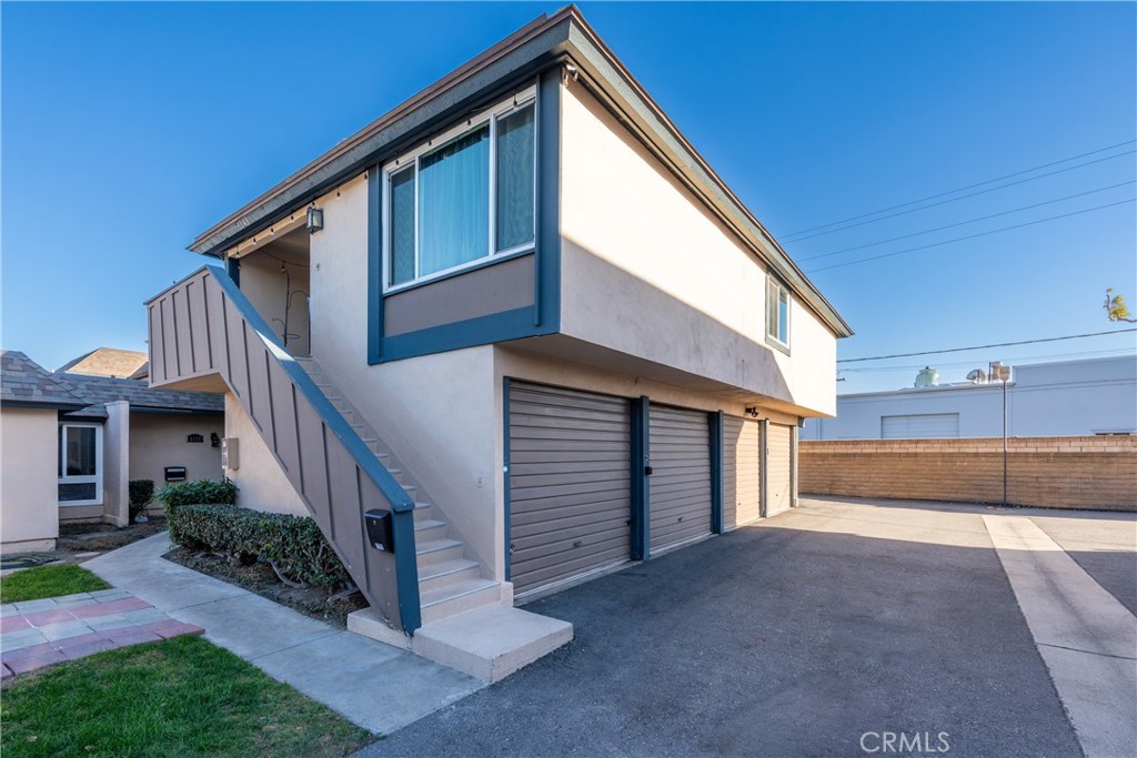 1143 S Clifpark, Anaheim CA 92805 - photo 1
