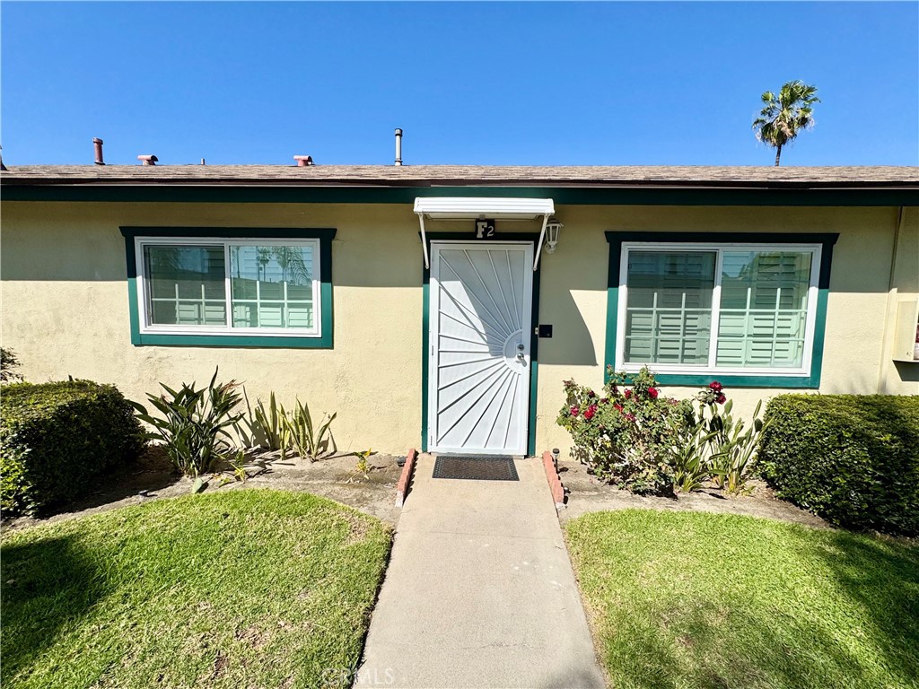 1152 North West Street 23, Anaheim CA 92801 - photo 1