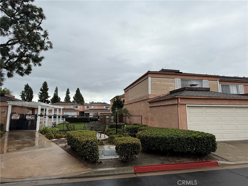 1153 N Dresden 16, Anaheim CA 92801 - photo 29