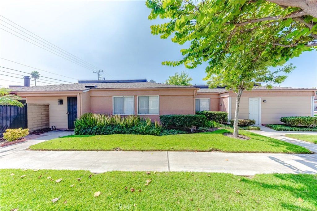 1178 N Dresden Street 38, Anaheim CA 92801 - photo 1