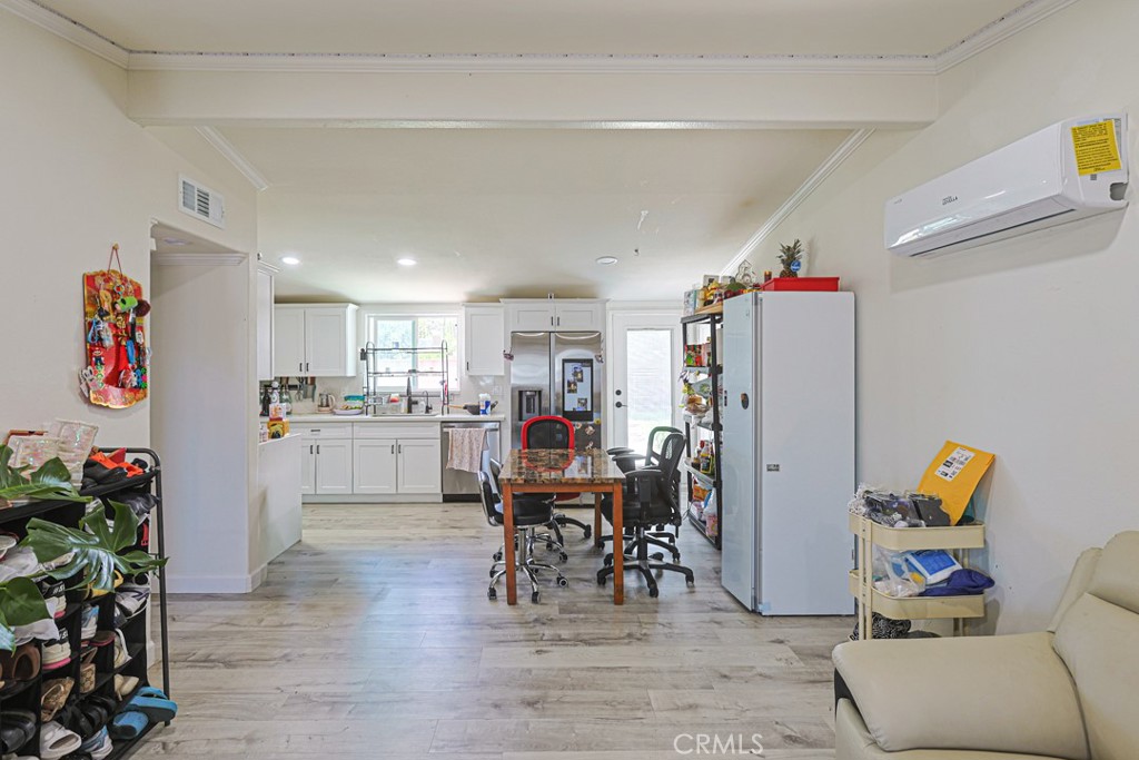 11912 Arthur, Anaheim CA 92804 - photo 2