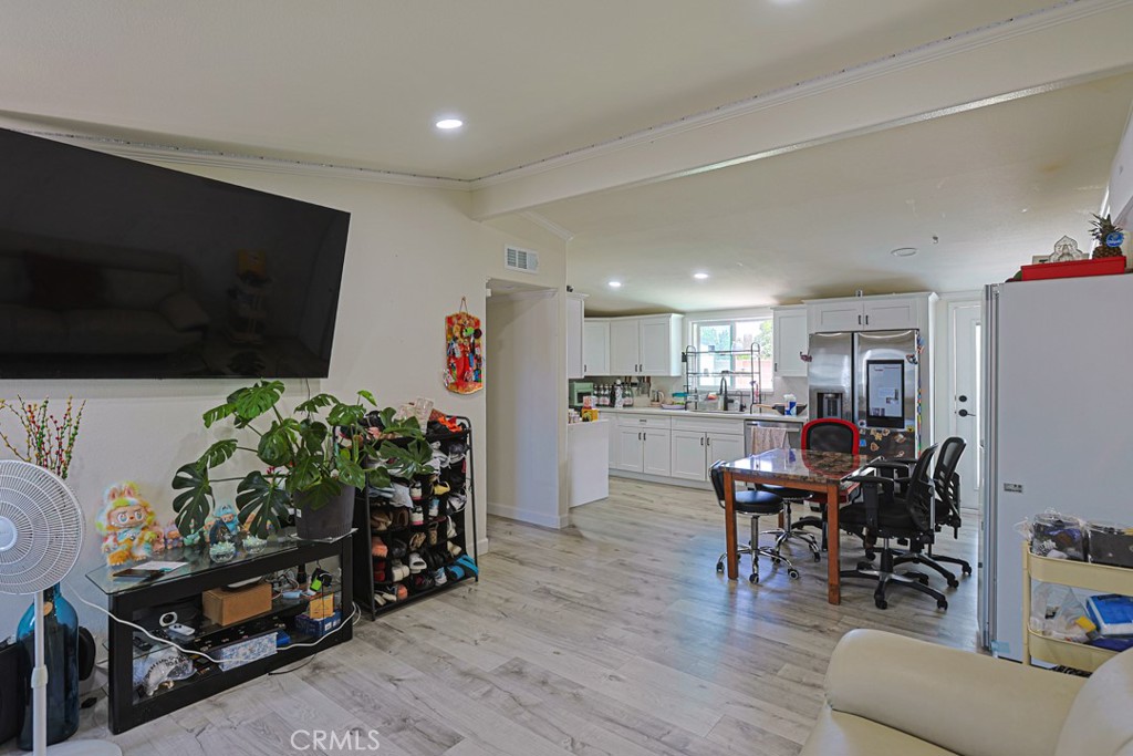 11912 Arthur, Anaheim CA 92804 - photo 3