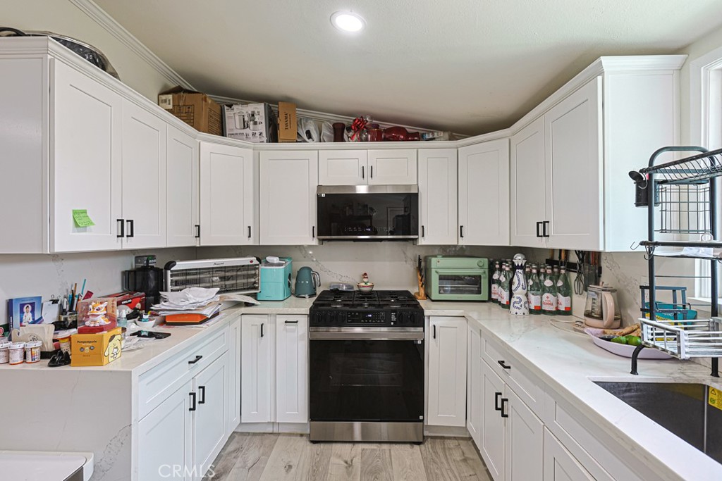 11912 Arthur, Anaheim CA 92804 - photo 8