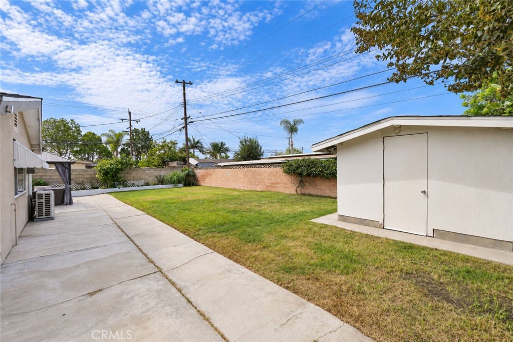 11961 Sandy, Anaheim CA 92804 - photo 19