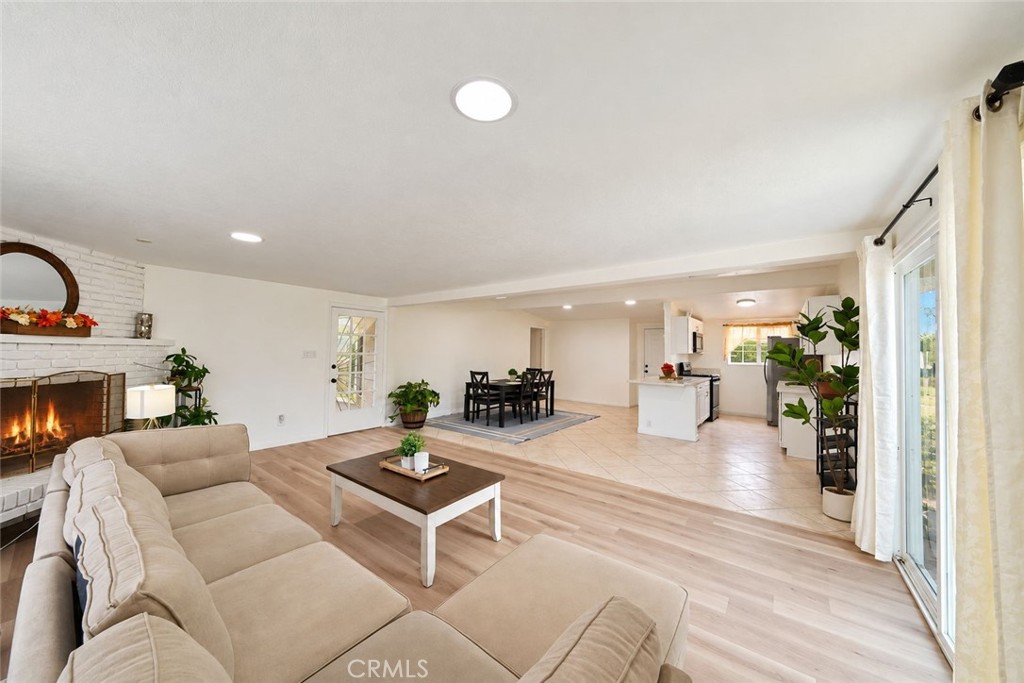 11961 Sandy, Anaheim CA 92804 - photo 28