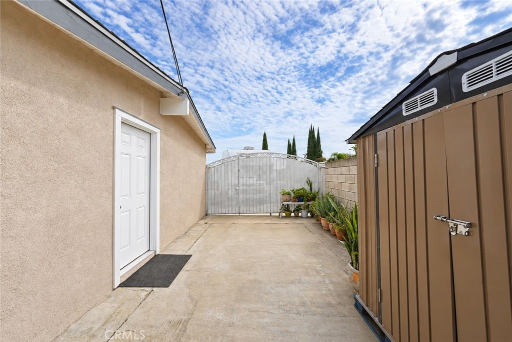 11961 Sandy, Anaheim CA 92804 - photo 29