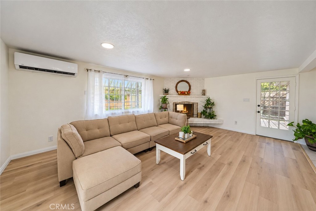 11961 Sandy, Anaheim CA 92804 - photo 32