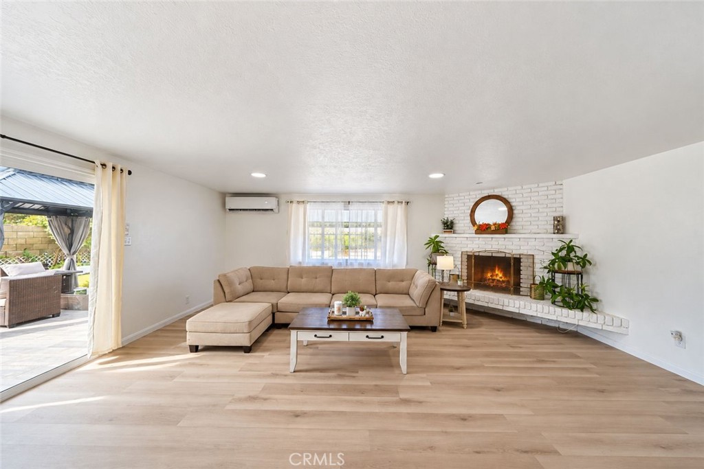 11961 Sandy, Anaheim CA 92804 - photo 33