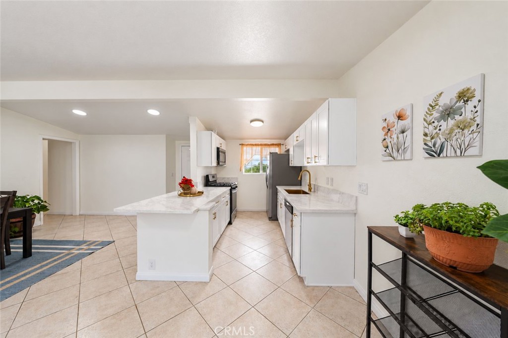 11961 Sandy, Anaheim CA 92804 - photo 43