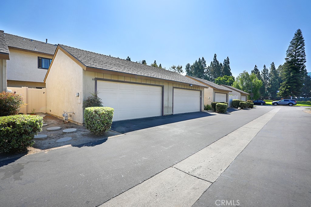 1201 W Cerritos Avenue 68, Anaheim CA 92802 - photo 1