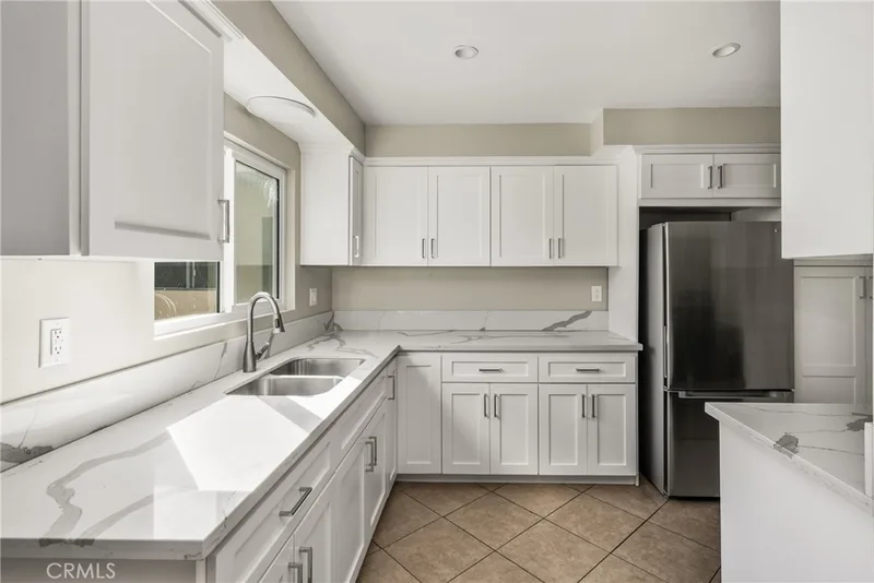 121 S Illinois Street 2, Anaheim, CA 92805