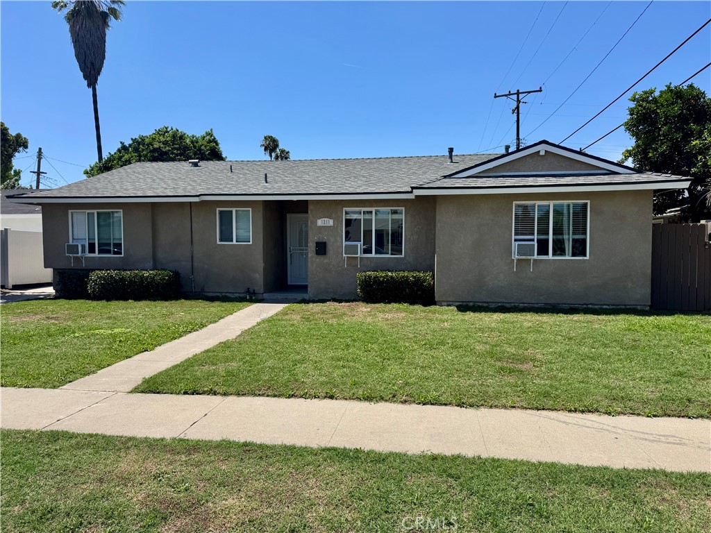 1211 N Siesta Street, Anaheim CA 92801 - photo 1