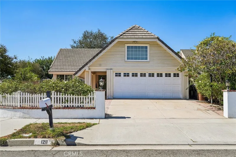 1211 N Willamette Drive, Anaheim, CA 92807